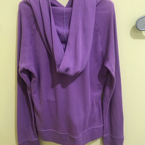 Under Armour hooded shirt - Picture 4 of 6